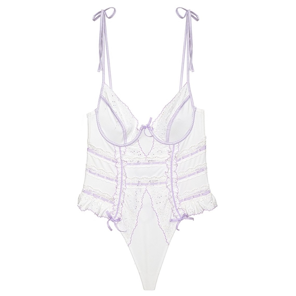 Swirl Eyelet Teddy